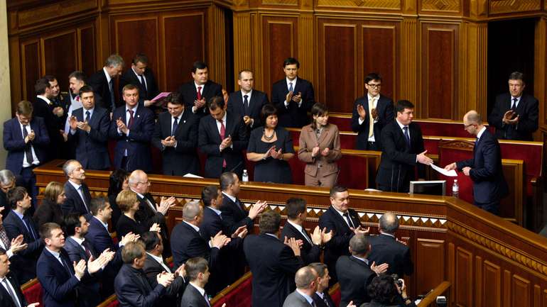  «У стінах парламенту – парламенту немає», -  Член фракції «Батьківщина» Ігор Луценко
