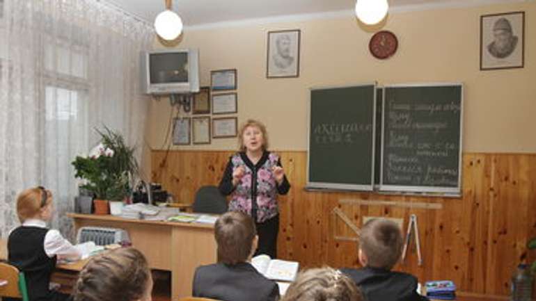 Понад 1,5 тисячі дітей-переселенців прийняли дитсадки і школи Полтавщини