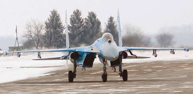 Близько 30 модернізованих літаків підсилять Повітряні Сили України в 2017 _6