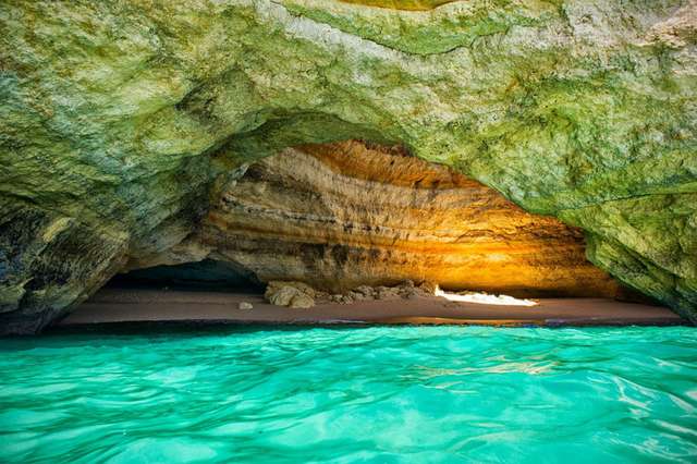 Португальська печера - серед найкрасивіших у світі_2