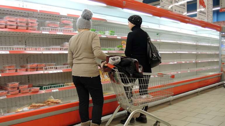 М'ясо в Росії видаватимуть за картками: проект Мінпромторгу 