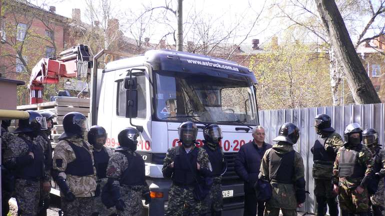 У Полтаві поліція покриває забудовника, який віджимає сусідню територію