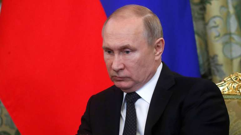 Росіяни стали менше довіряти Путіну, але сумують за радянською владою