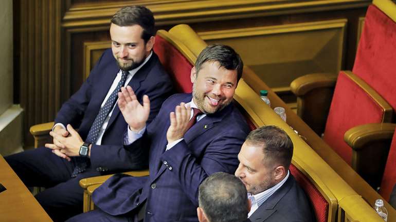 Андрій Богдан міг тиснути на Конституційний суд на користь Януковича, – Kyiv Post 