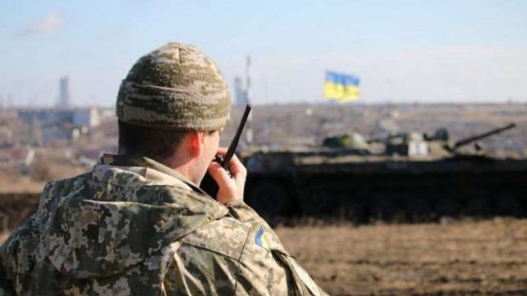 Ситуація на фронті: двоє українських вояків поранені