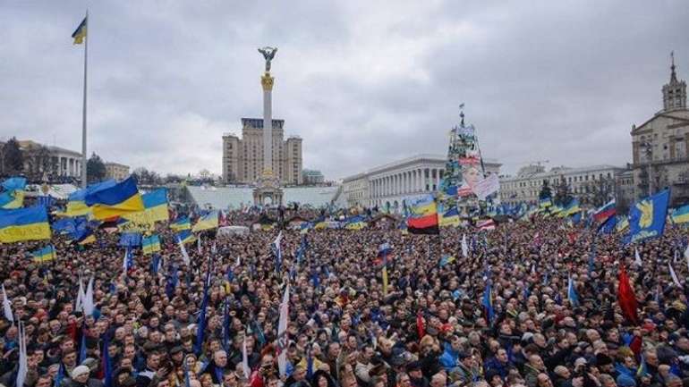 Українські революції є втраченими шансами, – Доній