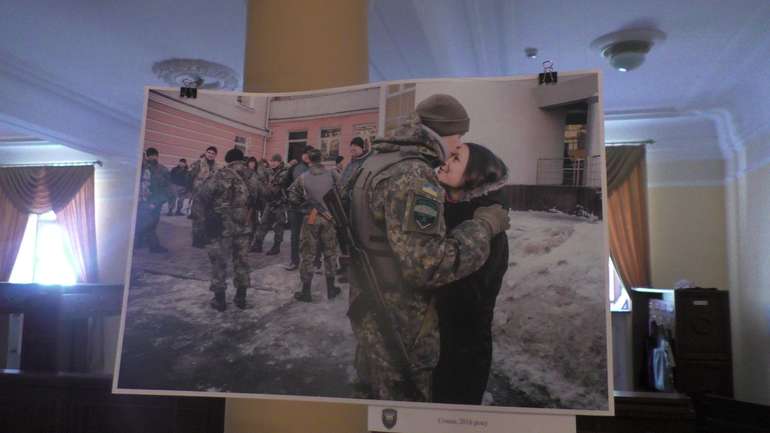 ​ Полтавські фотографи показали війну на Донбасі через «Ротацію» 