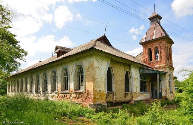 Українців закликали підтримати відновлення старовинної школи на Полтавщині_4