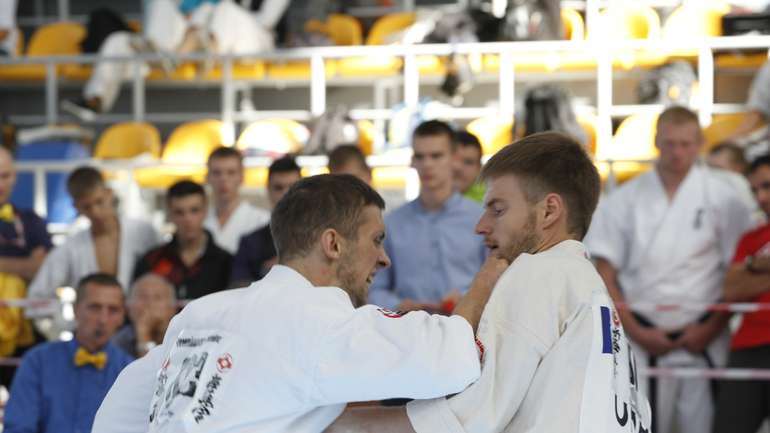 У Полтаві стартував чемпіонат України з кіокушинкай карате