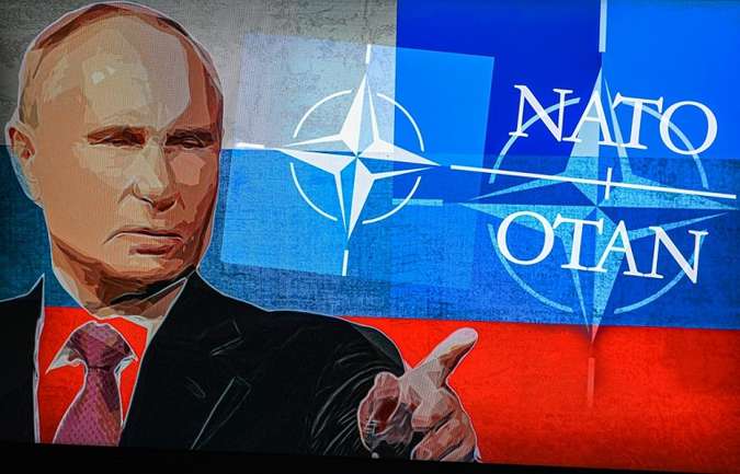 Диктатор путін спробує вдарити по НАТО