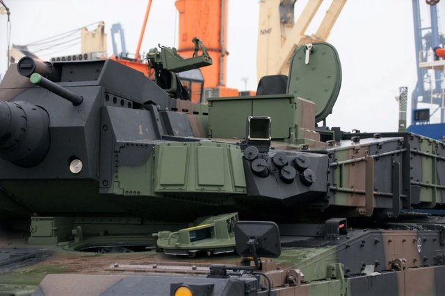 Польща отримала перші корейські танки K2 та САУ K9_9