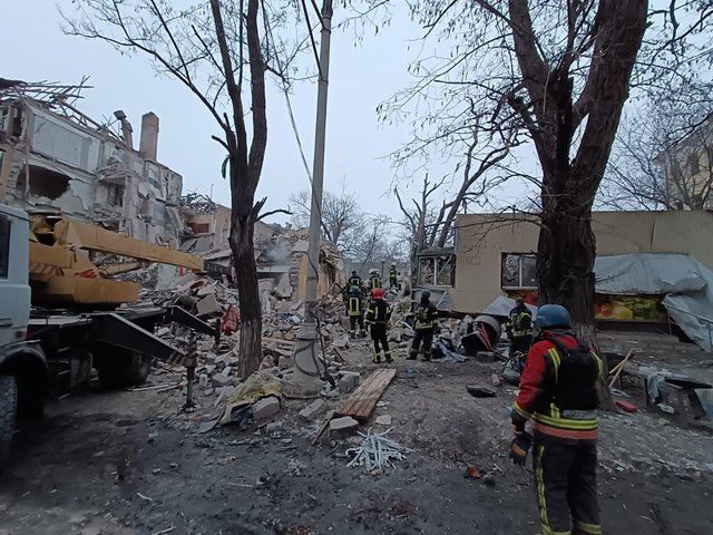 Ракетний удар по будинку в Краматорську: кількість жертв зросла до 3_3