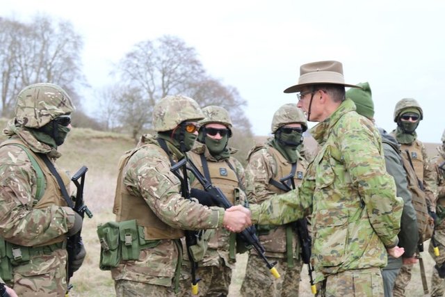 Військове керівництво Австралії відвідало українських воїнів у Британії_3