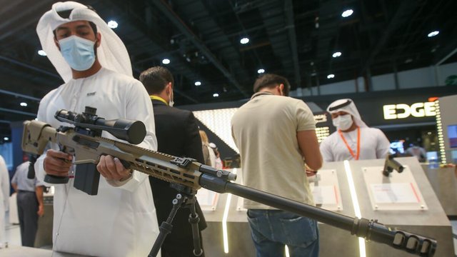 На виставці в ОАЕ путінські торговці зброєю виставили на продаж випробувану війною зброю_2