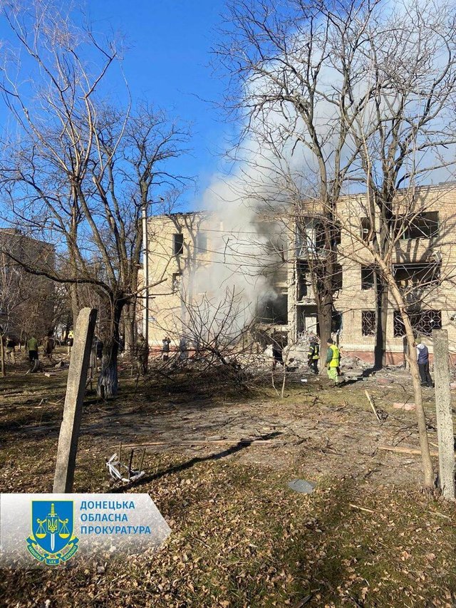 Окупанти вдарили по центру Краматорська_11
