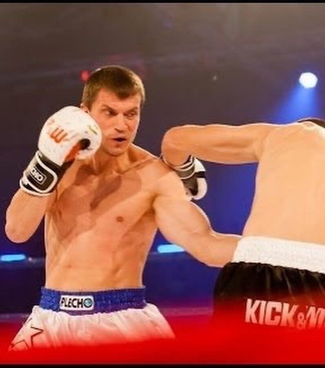 У лікарні помер чемпіон світу з кікбоксингу Сергій Лисюк_2