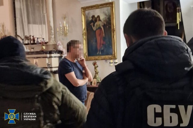 СБУ прийшла з обшуками до чиновників Міноборони та менеджерів «Львівського арсеналу»_8