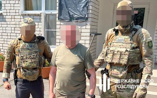 ДБР повідомило про підозру ексочільнику Запорізького ТЦК_5