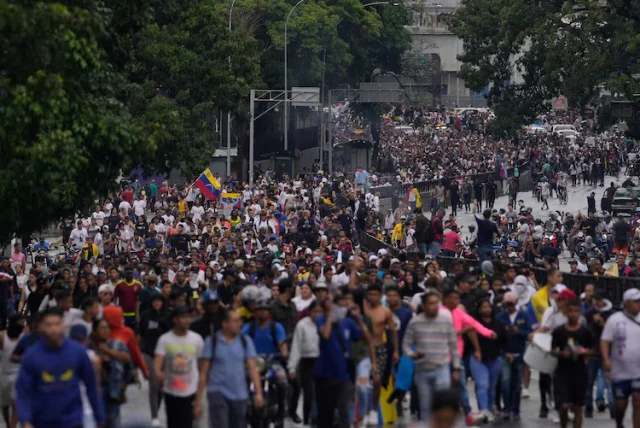 У Венесуелі розпочалися протести після оголошення результатів виборів президента_4