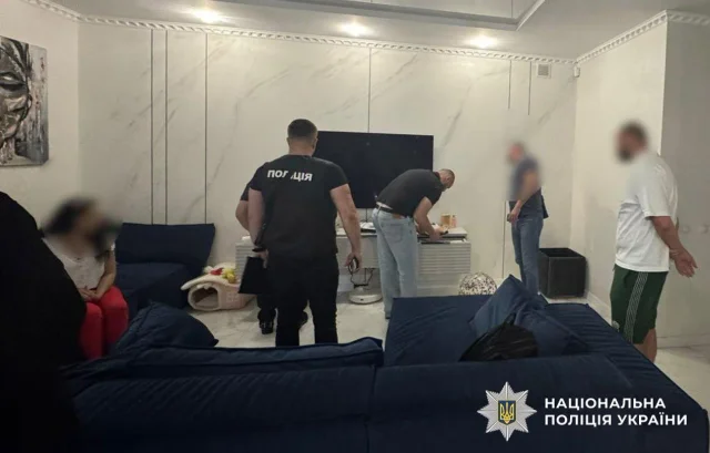 Поліція прийшла з обшуками до Назарія Гусакова_1