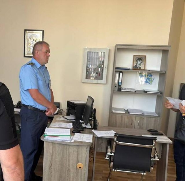 Тютюнова контрабанда під виглядом мінвати_3