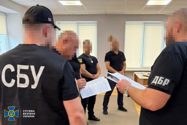 СБУ спільно з ОГП, ДБР, Нацполіцією та БЕБ викрила злочинні схеми на митниці у 4 областях України_4