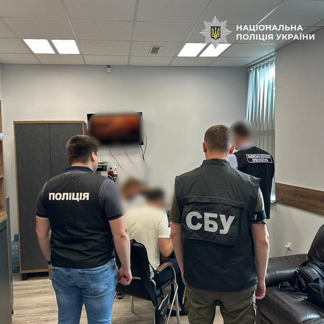 СБУ провела обшуки у Львівській міській раді_1