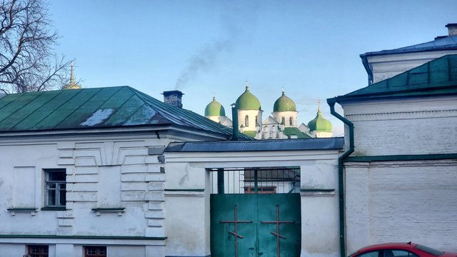 Битва за спадщину: кому належить Флорівський монастир на Подолі?_8