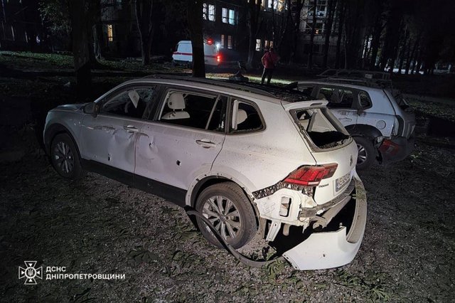 Атака рф по Кам’янському: повідомляють про удар по центру реабілітації військових_5