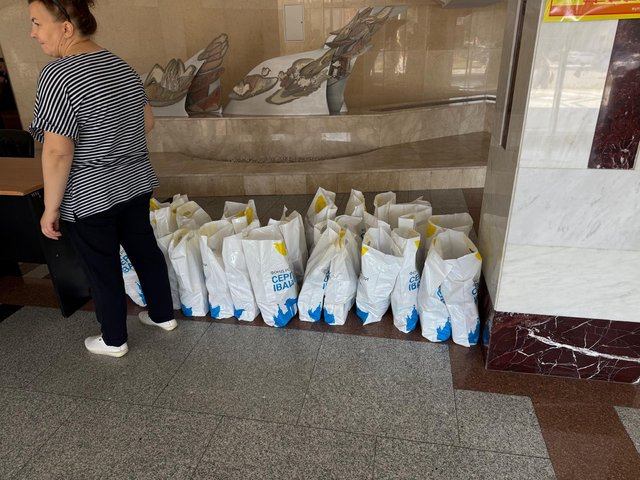Попри смертельні обстріли Києва, в Полтаві активно йде передвиборна кампанія_3