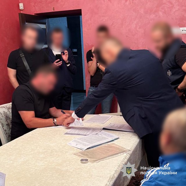 Депутата Закарпатської обласної ради викрили на махінаціях з деревиною на мільйон гривень_2