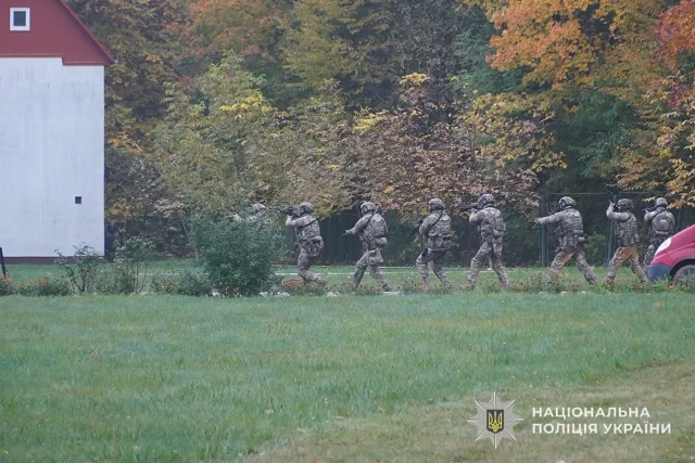 На Тернопільщині військові викрадали людей та побоями вимагали у них гроші_2