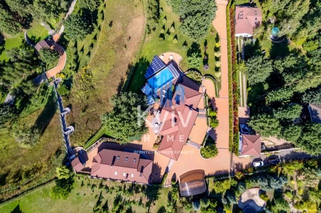 Таємна вілла прокурора Петрова: басейн, сауна і повна автономність_4