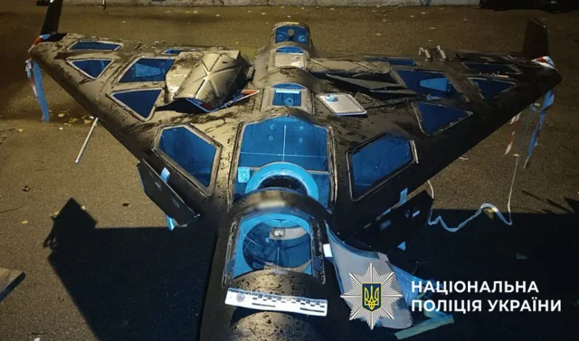 У Києві чоловік перевозив «шахед» на даху авто_2