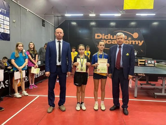 Успішний виступ юних полтавських тенісистів на Чемпіонаті України_4