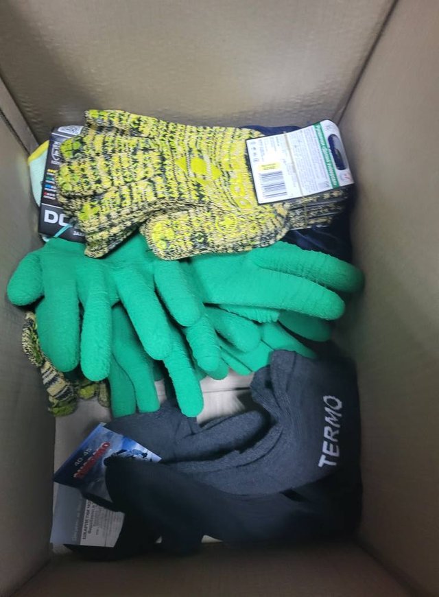 Волонтери відправили нову партію допомоги на передову_8