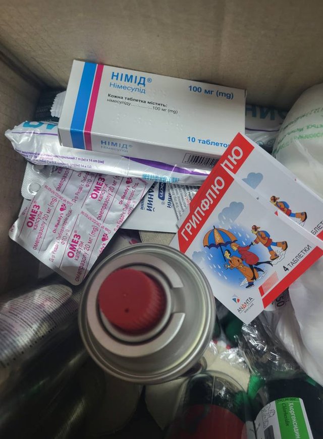 Волонтери відправили нову партію допомоги на передову_11