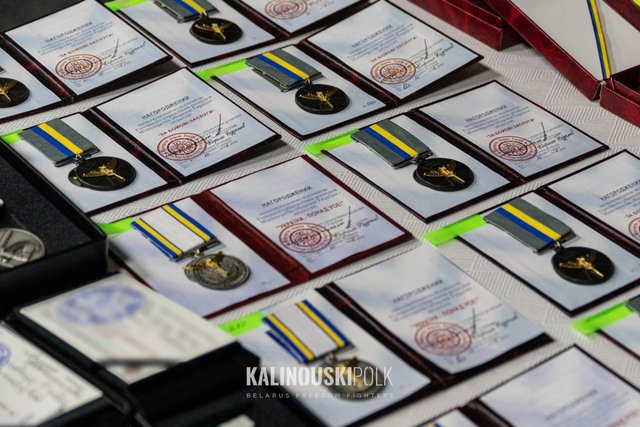 Особовий склад Полку Каліноўського відзначили нагородами_4