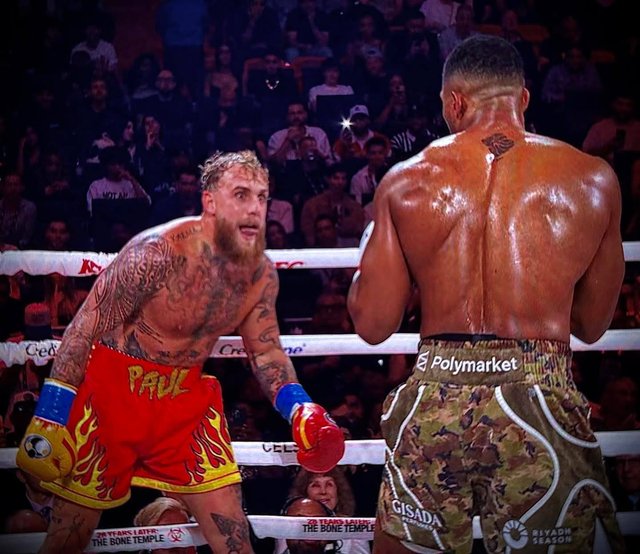 Ентоні Джошуа нокаутував Джейка Пола в шостому раунді та кинув виклик Ф'юрі_1