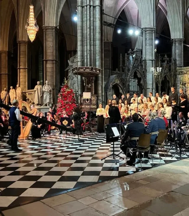 У різдвяному зверненні короля Чарльза III заспівав колядку український хор_1