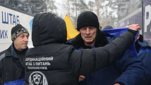 Із російського полуну повернулися 157 українців_1