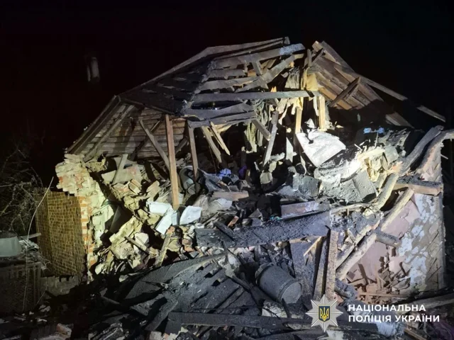 Війська рф завдали авіаудару по Сумах: серед поранених — діти_3