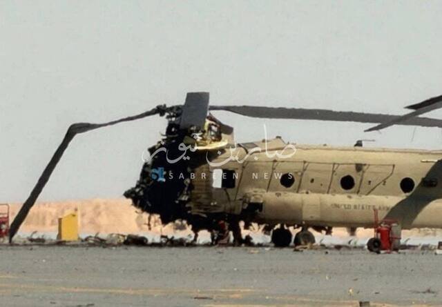 Оприлюднено кадри знищеного вертольота CH-47 Chinook після удару по базі в Кувейті_2