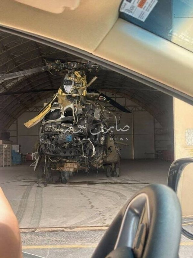 Оприлюднено кадри знищеного вертольота CH-47 Chinook після удару по базі в Кувейті_4