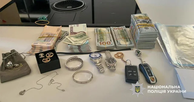 Інсценував власну смерть через розшук ФБР_2