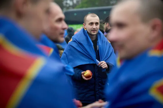 З російської неволі повернулися 205 українців. Це перший етап обміну «1000 на 1000»_10