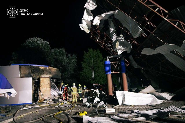 рф атакувала Полтавщину: під ударом опинилися чотири АЗС і пожежна частина_2