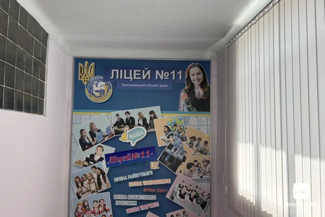 Жінки звинувачують учителя в домаганнях в той час, коли вони були дітьми_8