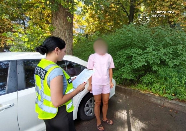 У Києві повідомлено про підозру члену ВЛК та його спільникам_11