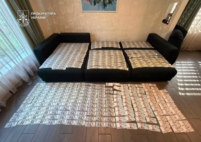 У Києві повідомлено про підозру члену ВЛК та його спільникам_14